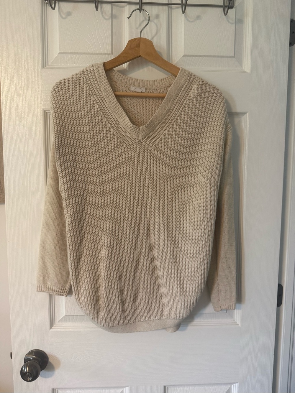 Ardene Cream V-Neck Chunky Knit Sweater